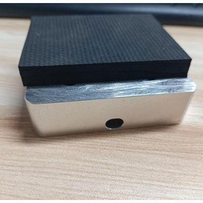 橡胶粘接用什么胶水粘接牢固？